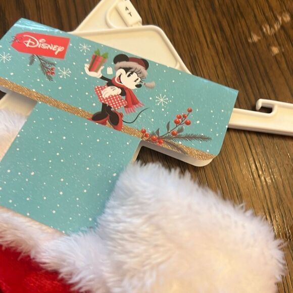 NWT Disney Mickey and Minnie Christmas Holiday hat and sweater set. Size 4T - Picture 6 of 10